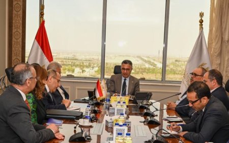 وزير التموين يستعرض سبل تعزيز التعاون مع مجموعة فوري في التحول الرقمي