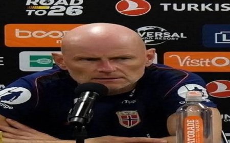 مدرب النرويج ينتقد النفاق في كأس العالم بسبب أيمن حسين
