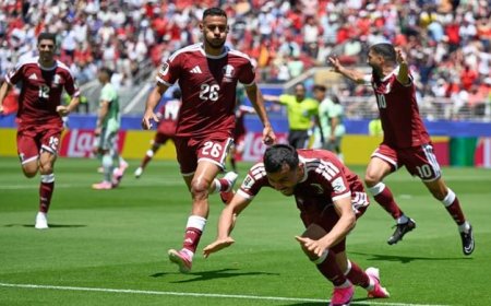 قطر تحقق أول نقطة في تاريخها بكأس العالم