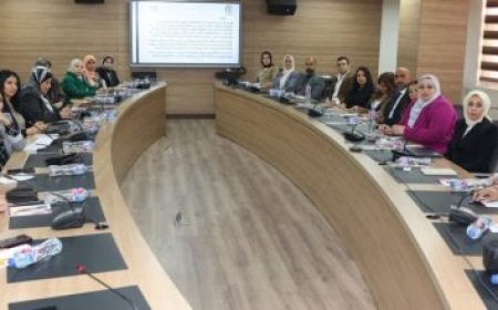 ثمانية أطعمة تعزز نضارة بشرتك وتضفي صحة لشعرك