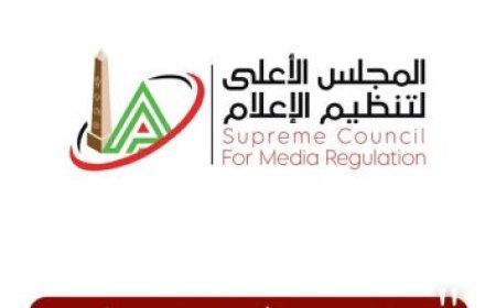 زاهي حواس يكشف آخر التطورات بشأن استرداد حجر رشيد وتمثال نفرتيتي