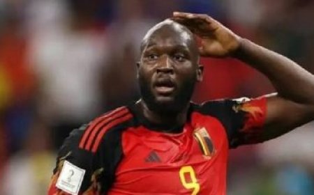 الأخضر يتعادل مع أوروجواي ويحقق أول نقاطه في كأس العالم