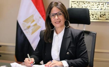 وزيرة الثقافة تؤكد أن جوائز الدولة تبرز اهتمام مصر بإبداع أبنائها