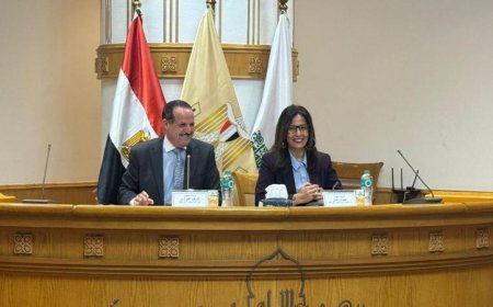 وزيرة الثقافة تؤكد أن مصر تتمتع برصيد حضاري هائل يدعم الإبداع العربي