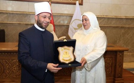 وزير الأوقاف يؤكد أن ارتباط المصريين بالقرآن الكريم يشكل جزءا أساسيا من هويتهم الثقافية