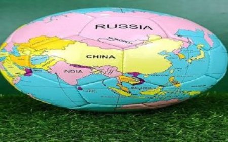فرنسا تحقق انتصاراً ساحقاً على السنغال بثلاثة أهداف في افتتاح كأس العالم