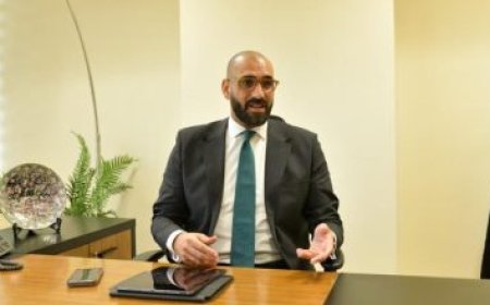 وزير الدولة للإنتاج الحربي يكشف عن متابعة المشروعات عبر التكنولوجيا الحديثة عن بعد