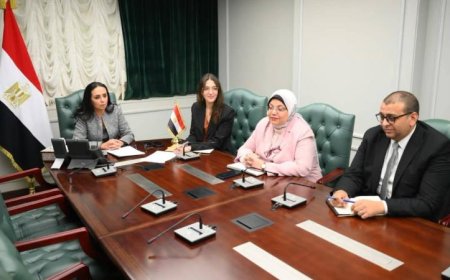 بحث وزيرة التضامن ووزير التنمية الاجتماعية في البحرين تعزيز سبل التعاون المشترك