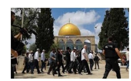مستوطنون يقتحمون المسجد الأقصى تحت حماية قوات الاحتلال وسط توترات متزايدة