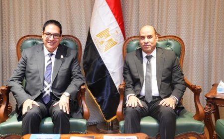 وزير العمل ورئيس جامعة القاهرة يتعاونان لتعزيز التدريب المهني وتأهيل الطلاب
