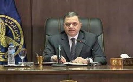 وزير الداخلية يناقش سبل تعزيز التعاون مع المستشار الشرطي للأمم المتحدة