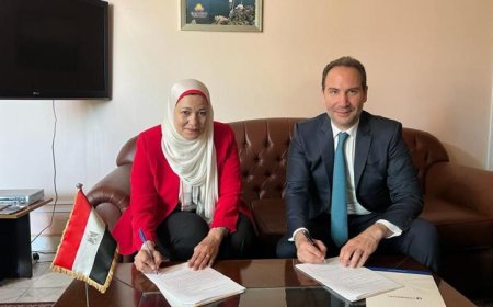 العمل تحقق إنجازا بتوفير وثيقة تأمين طبية واجتماعية حصرية للمصريين العاملين في لبنان