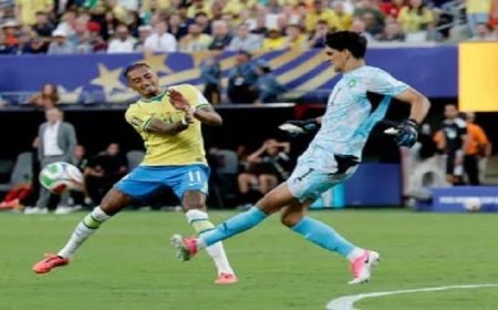 ياسين بونو يقترب من تحطيم أرقام قياسية ويهدد أسطورة الدعيع في كأس العالم