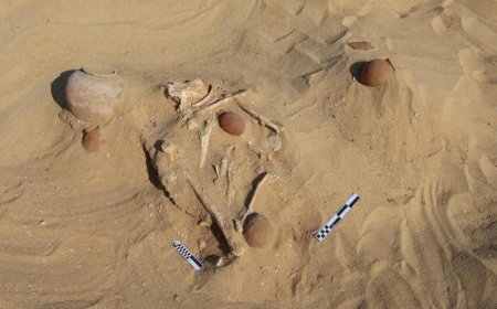 اكتشاف أثري مذهل في جبل الطير بالمنيا يعيد تشكيل العمارة الجنائزية في مصر القديمة