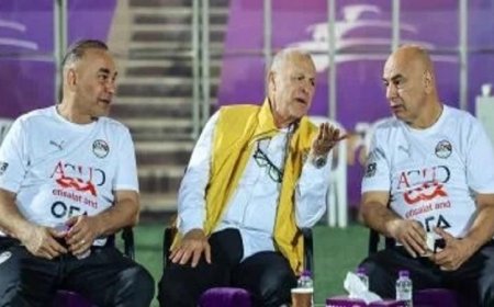 أبو ريدة يمنح لاعبي منتخب مصر مكافآت تحفيزية بعد الفوز على نيوزيلندا