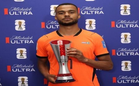 جاكبو يتألق كأفضل لاعب في مباراة هولندا ضد السويد بمونديال 2023