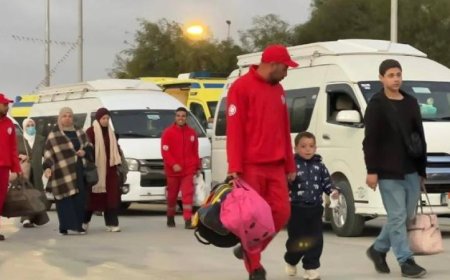 معبر رفح البري يفتح أبوابه لاستقبال عائدين فلسطينيين جدد