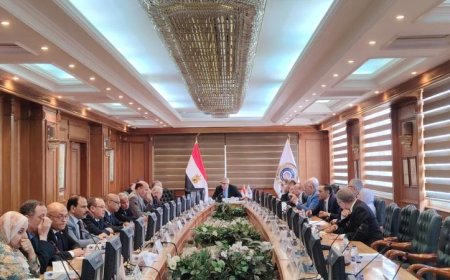 الأعلى للتعليم يناقش تنظيم اختبارات الدبلومات وتحسين جودة الخدمات التعليمية