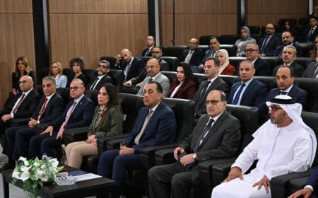 رئيس الوزراء يتواجد في توقيع شراكة استراتيجية جديدة بين ميدار وماجد الفطيم