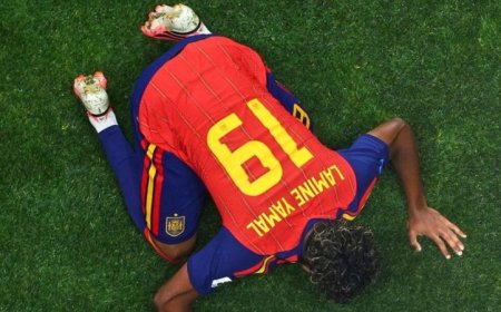 لامين يامال يعبّر عن سعادته بتسجيله في كأس العالم ويهدي هدفه لوالدته وأهل ماتارو