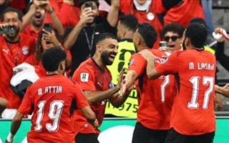 سفير الإمارات يثني على حماس الفراعنة في المونديال ويبرز عزيمة مصر وإصرارها