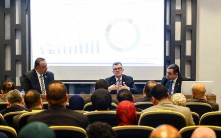 أحمد رستم يكشف عن معدل نمو 5.1% في 9 أشهر ويستهدف 5.4% للعام المالي المقبل