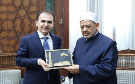 شيخ الأزهر ووزير الأوقاف في كردستان يناقشان تعزيز التعاون العلمي والدعوي للارتقاء بالمسؤوليات الدينية
