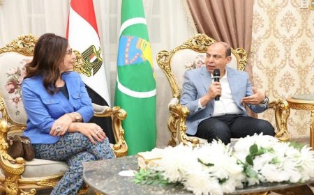 محافظ المنيا يلتقي وزيرة الثقافة لبحث سبل تعزيز العدالة الثقافية في مصر