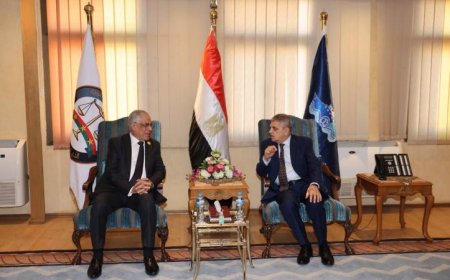 استقبال الفريق أسامة ربيع للنائب العام المستشار محمد شوقي يعزز التعاون القانوني