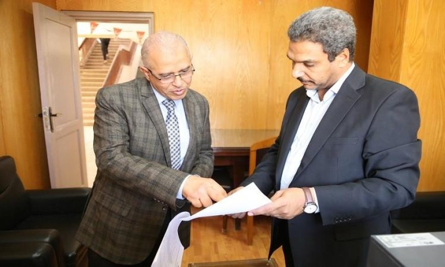 نائب رئيس جامعة الفيوم يقوم بجولة تفقدية لمركز القياس والتقويم لتحسين جودة التعليم