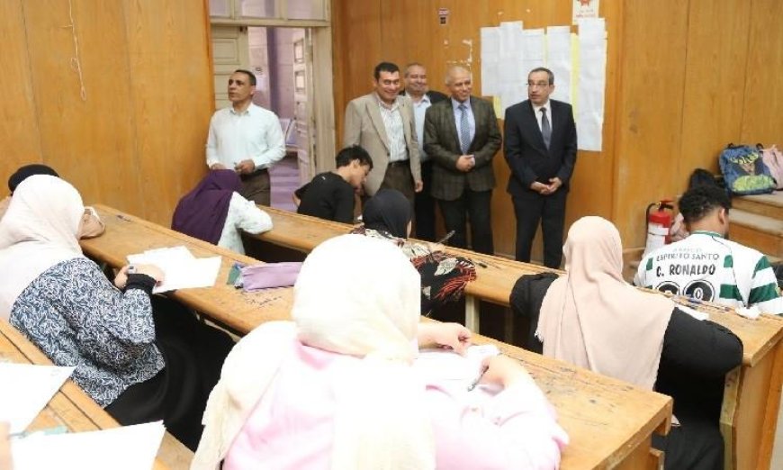 رئيس جامعة الفيوم يقوم بجولة ميدانية لتفقد سير الامتحانات في كليات متعددة