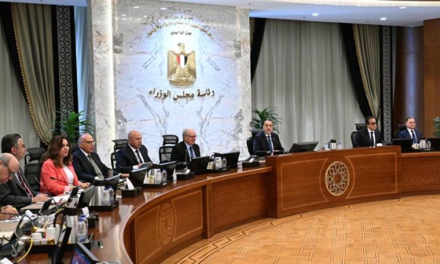 مدبولي يؤكد توجيهات الرئيس لتعزيز تطوير التعليم العالي والبحث العلمي في مصر