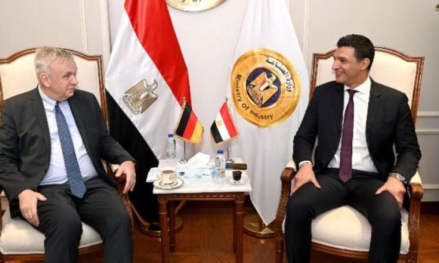 وزير الصناعة يلتقي سفير ألمانيا لتعزيز الشراكة وتطوير صناعة السيارات في البلاد