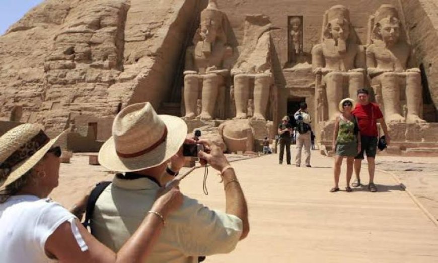 تسليط الضوء على تنوع السياحة المصرية في صحف إيرلندا وتعزيز مكانتها العالمية