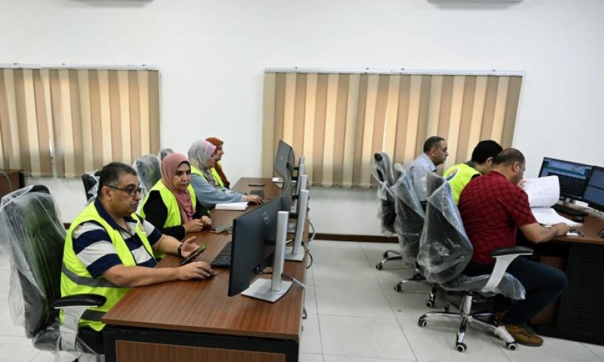 رئيس الوزراء يزور مركز التحكم الغربي لشركة الإسكندرية لتوزيع الكهرباء لتفقد الخدمات والعمليات