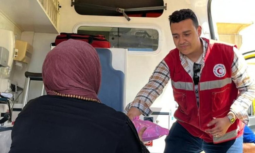 استقبال ميناء رفح البري لـ 30 جريحا ومريضا فلسطينيا من غزة