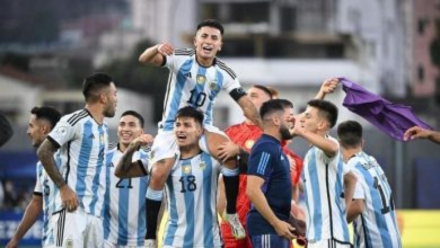 منتخب مصر يشرع في تدريبه الأول في سبوكين استعدادا لمواجهة بلجيكا في كأس العالم