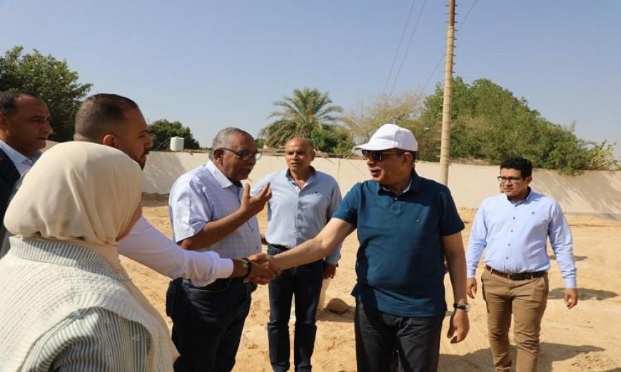 محافظ المنيا يستعرض تقدم الأعمال الإنشائية لمحطات تنقية المياه في قرى بسمالوط
