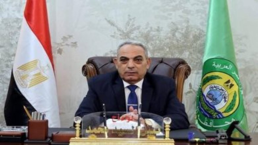 محافظ سوهاج يعقد اجتماعا تنفيذيا لمناقشة تقييم الأداء في قضايا هامة