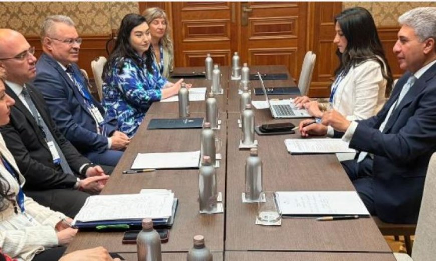 وزير السياحة والآثار يلتقي نظيره البلغاري لتعزيز أوجه التعاون السياحي والثقافي