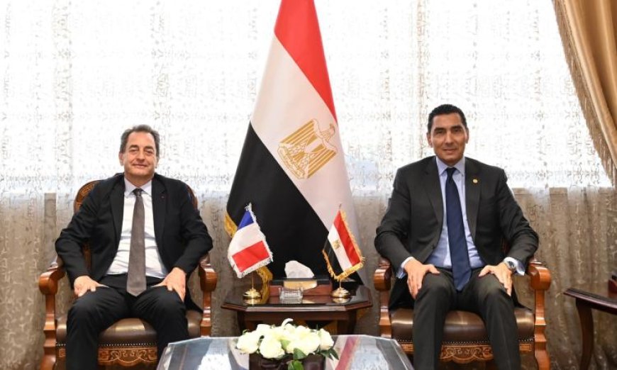 وزير الشباب والرياضة وسفير فرنسا يستكشفان فرص جديدة لتعزيز تمكين الشباب والتعاون الرياضي
