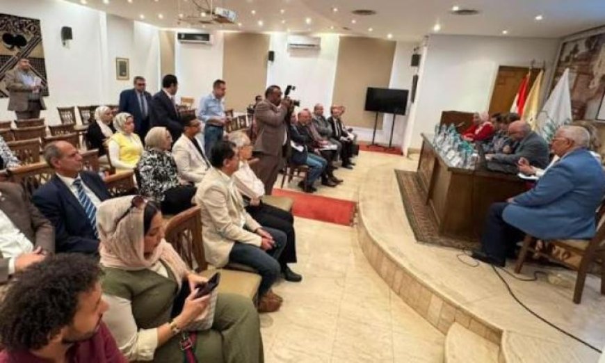 نقاش مثير حول صناعة البقاء وكيفية تأثير البصمة الثقافية على الحد من البصمة الكربونية