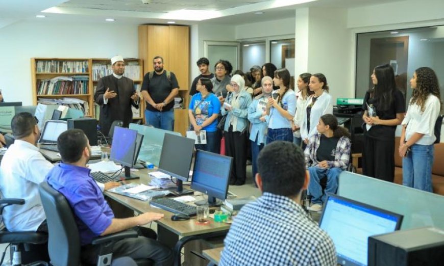 الجندي يبرز أهمية تعزيز التواصل الثقافي والمعرفي مع طلاب الجامعات