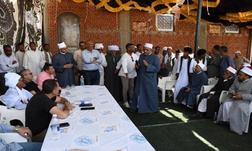 محافظ أسوان يلتقي بأهالي قرية سلوا بحري في كوم أمبو لتعزيز المشاركة المجتمعية