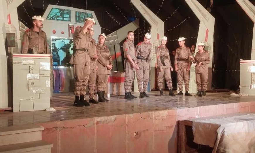 تريفوجا تبرز التأثيرات المدمرة للحروب في عرضها بمسرح قصر ثقافة أحمد بهاء الدين بأسيوط
