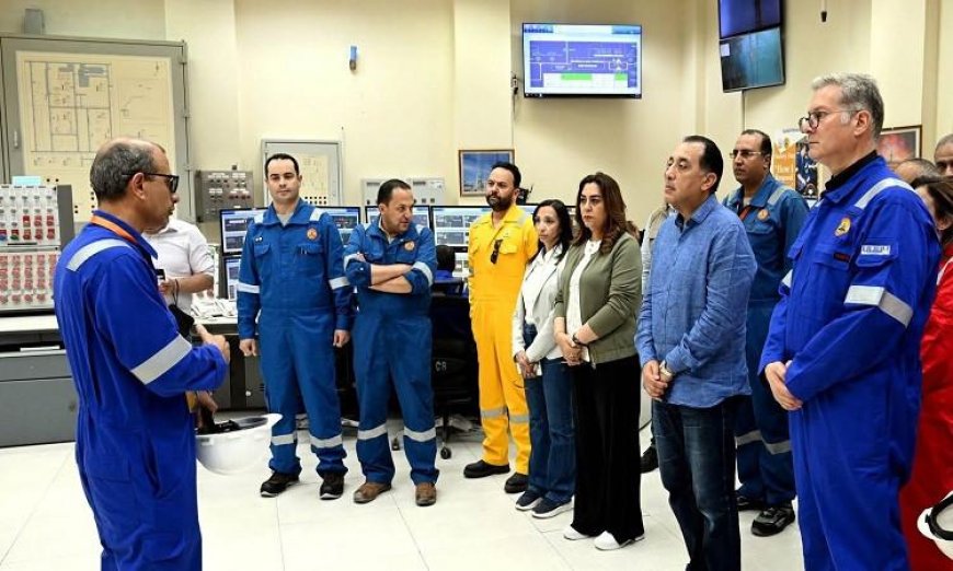 رئيس الوزراء يقوم بجولة تفقدية في مواقع إنتاج الغاز في غرب الدلتا العميقة لشركة رشيد للبترول