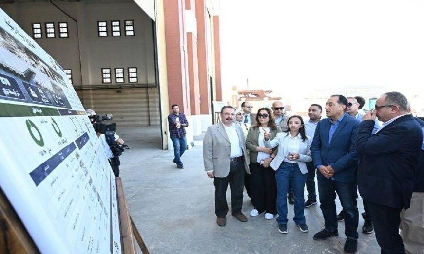 رئيس الوزراء يزور ميناء رشيد للاطلاع على أعمال التطوير بقيمة 600 مليون جنيه