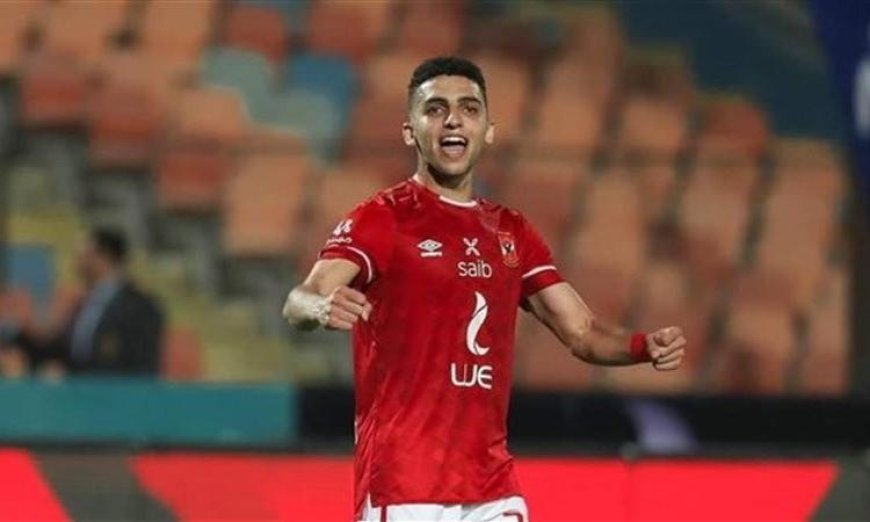 كوكا يمدد عقده مع الأهلي لثلاثة مواسم جديدة
