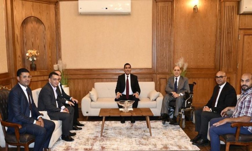 وزير الرياضة يناقش خطة إعداد البطل البارالمبي مع رئيس اللجنة المختصة