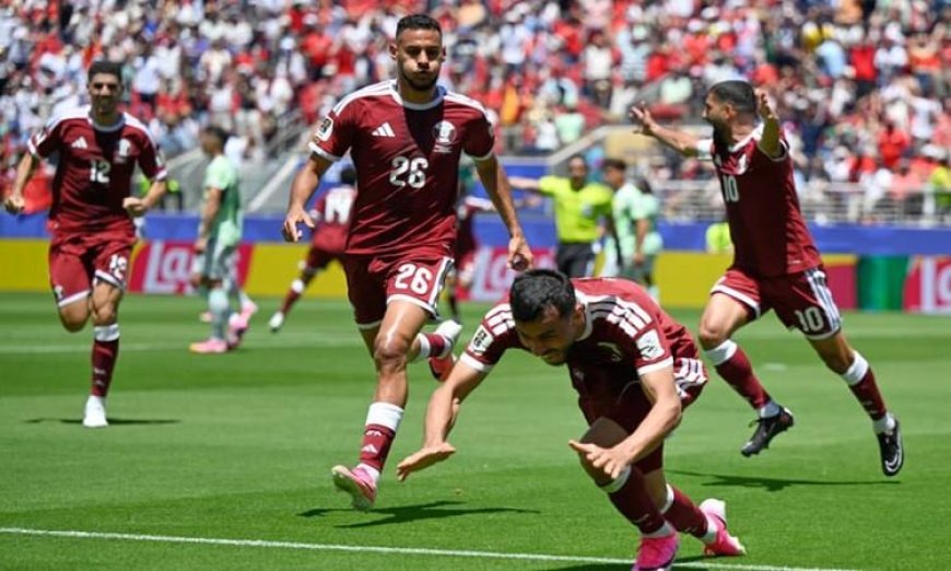 قطر تحقق أول نقطة في تاريخها بكأس العالم